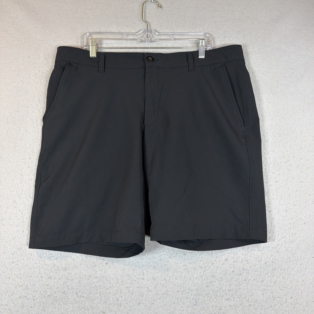 Under Armour Golf Chino Shorts Loose Fit Men's Sz. 40 Black